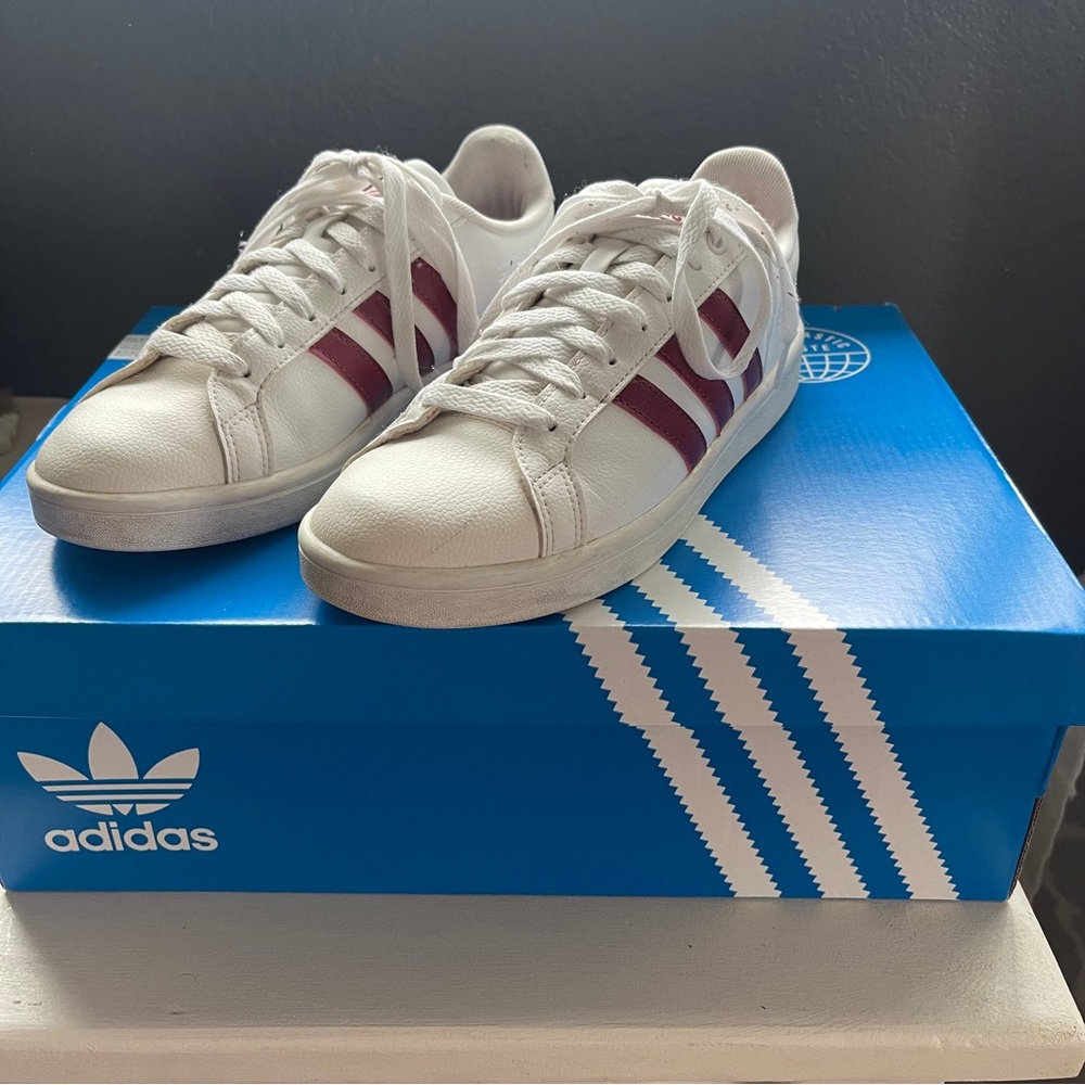 Adidas Grand court cloudfoam ortholite leather women’s shoes